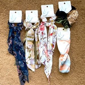 Scunci lot of 6 head  Accessories